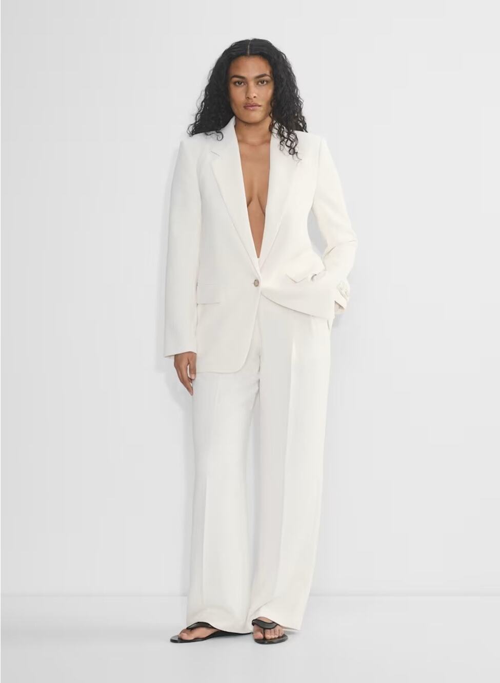 Aritzia The Effortless Pant Curve Fit Size 8 Light Birch